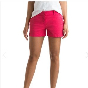 Vineyard Vines 3 1/2 inch Every Day Short Hot Pink